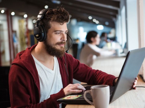 Technologies at the service of our customers: IT area